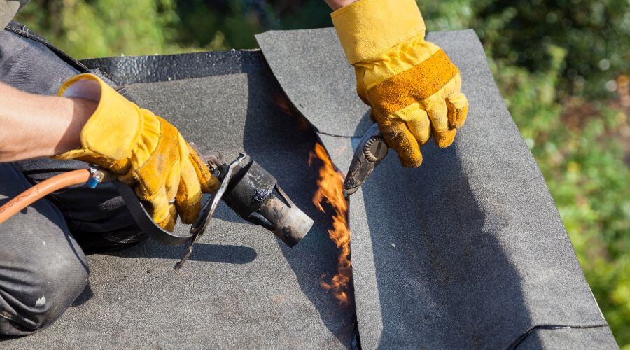 Expert Emergency Roof Repairs services in Little River, CA